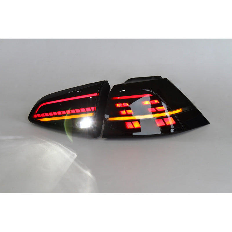 Fanali Posteriori LED SK-Import Neri Freccia Dinamica Volkswagen Golf Mk7 (Esclusa Variant) - foto 2