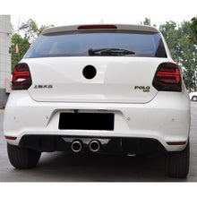 Carica l'immagine nel visualizzatore di Gallery, Fanali Posteriori LED SK-Import Rosso Fumé Volkswagen Polo 6R 6C - foto 3