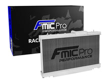Carica l'immagine nel visualizzatore di Gallery, Radiatore Racing FMIC.Pro Subaru Impreza GD/GG 2000-2007 Ver.A - vista frontale