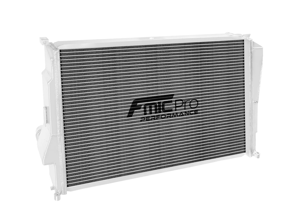 Radiatore Racing FMIC.Pro BMW M3 E46 - vista laterale