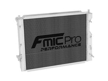 Load image into Gallery viewer, Radiatore Racing FMIC.Pro Ford Mustang 05-14 - vista laterale