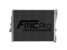 Load image into Gallery viewer, Radiatore Racing FMIC.Pro BMW E46 Z4 - vista laterale