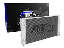 Carica l'immagine nel visualizzatore di Gallery, Radiatore Racing FMIC.Pro per Audi A4 1.8T - vista principale