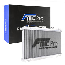 Load image into Gallery viewer, Radiatore Racing FMIC.Pro Nissan 350Z Z33 X-Core - vista frontale