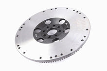Load image into Gallery viewer, Volano Xtreme Clutch alleggerito acciaio cromo-molibdeno - peso di spedizione 5.8 kg - Nissan 180SX S13 1991-1997 / Nissan 200SX S13 S14 1991-2000 / Nissan Serena C23 1992-2001 / Nissan Silvia S13 S14 S15 1991-2001