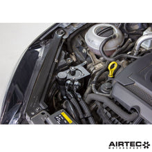 Load image into Gallery viewer, Kit di sfiato AIRTEC Motorsport per VW Golf R Mk7 - dettaglio 6