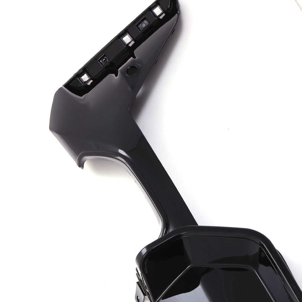 Diffusore Posteriore Quattro Uscite con Luce LED Nero Lucido BMW Serie 3 G20 LCI 2022+ - foto 8