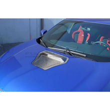 Carica l'immagine nel visualizzatore di Gallery, CarbonWorks Prese d'aria cofano Raise Style in carbonio per Honda Civic Type R FK8/FK7 2017-2023 - foto 4