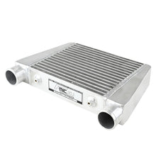 Carica l'immagine nel visualizzatore di Gallery, Intercooler universale FMIC.EU 330x280x76mm uscita superiore in alluminio - dettaglio