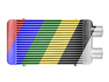 Carica l'immagine nel visualizzatore di Gallery, Intercooler Maggiorato Universale FMIC.EU 450x300x76mm Uscita Laterale Colorata su Richiesta in Alluminio