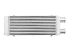 Carica l'immagine nel visualizzatore di Gallery, Intercooler maggiorato universale FMIC.EU 550x230x65mm - vista ingresso/uscita laterale