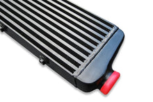 Carica l'immagine nel visualizzatore di Gallery, Intercooler Maggiorato Universale FMIC.EU 600x300x100mm Uscita Laterale Colorata su Richiesta in Alluminio