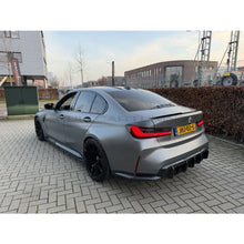 Carica l'immagine nel visualizzatore di Gallery, CarbonWorks Minigonne laterali in carbonio per BMW M3 G80/G81 dal 2020 e M4 G82/G83 dal 2020 – cod. 160367 - foto 6