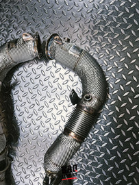 Downpipe BAQ Exhaust BMW M5 F90 LCI / M8 F92 F93 / X5 M F95 / X6 M F96 S63 kit sezioni 1 + 2 (2021-2022) – foto 2