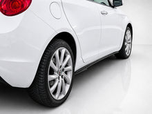 Estensioni minigonne Alfa Romeo Giulietta - foto 2
