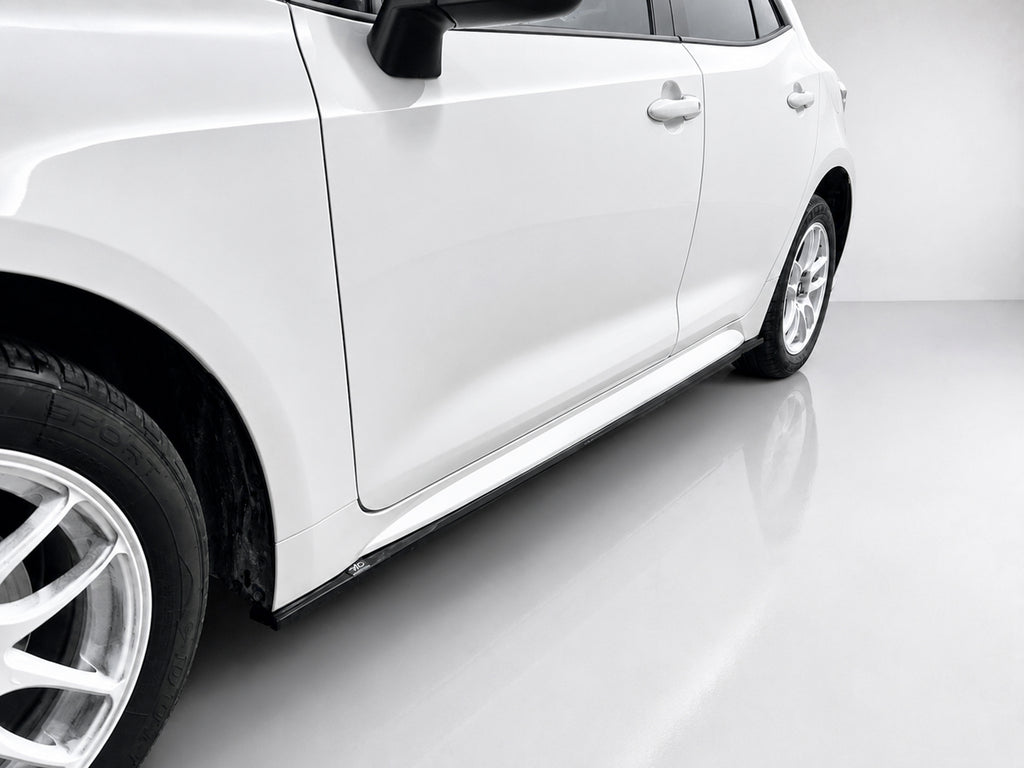 Estensioni minigonne Toyota Corolla Mk12 hatchback (2018-)