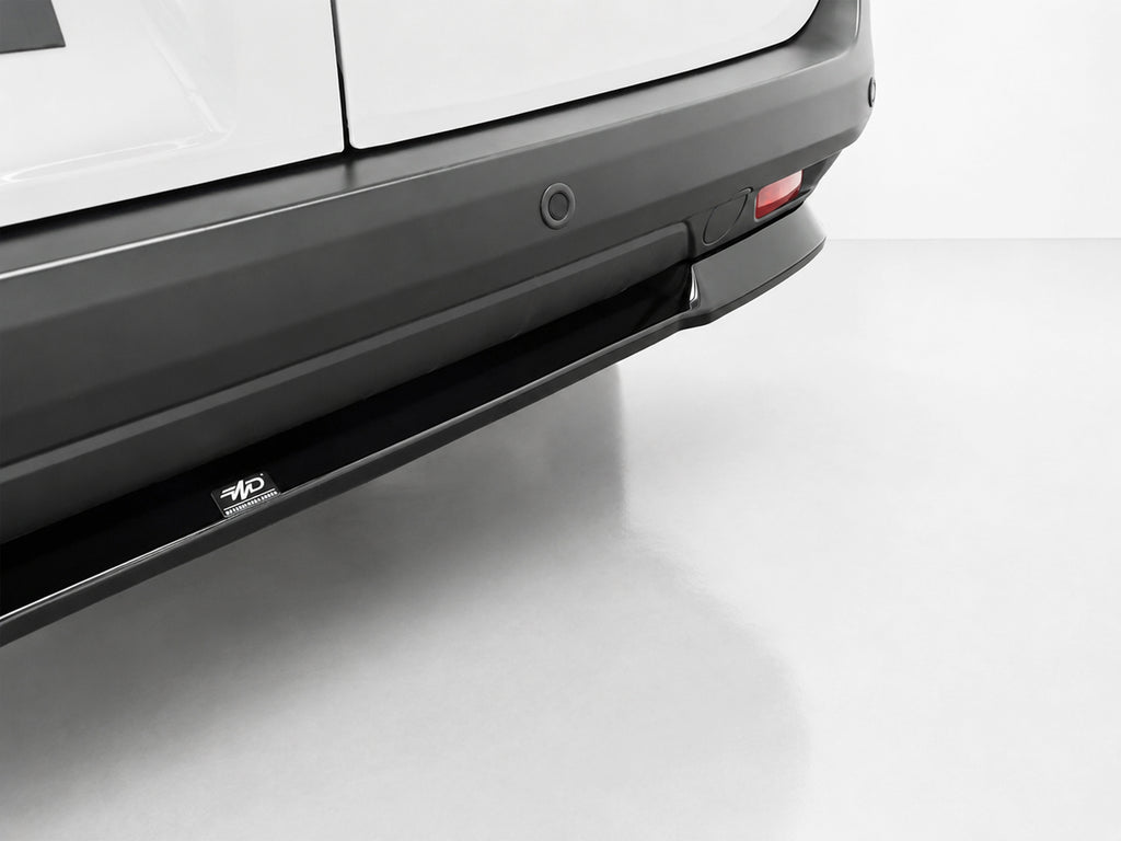 Splitter posteriore Ford Transit Courier Mk2 (2023-) - foto 2