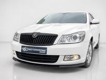Splitter anteriore Skoda Octavia Mk2 Facelift (2009-2012)