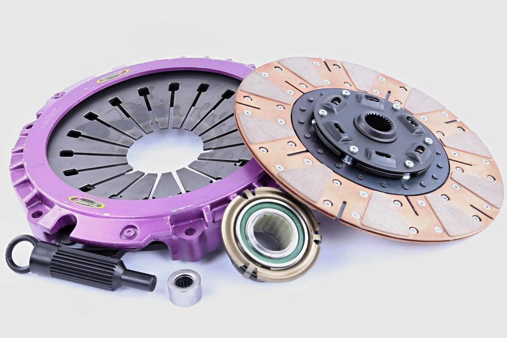 Kit frizione Xtreme Performance rinforzato ceramico ammortizzato - carico 1350 kg (incremento del 20%) - coppia 1150 Nm - Chevrolet Camaro MK3 MK4 1992-1998 / HSV GTS 1994-1999 / HSV Grange 1996-1998 / HSV Senator 1993-1999 / Pontiac Firebird 1992-1996