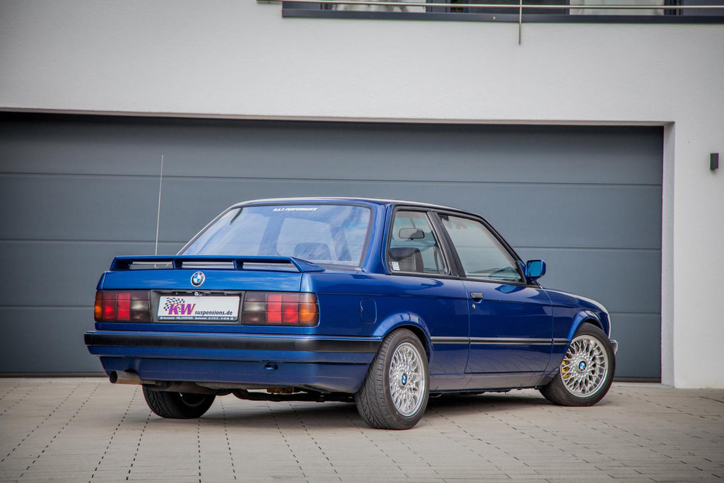 Assetto a ghiera KW V1 per BMW Serie 3 E30 (1982-1994) - auto di riferimento