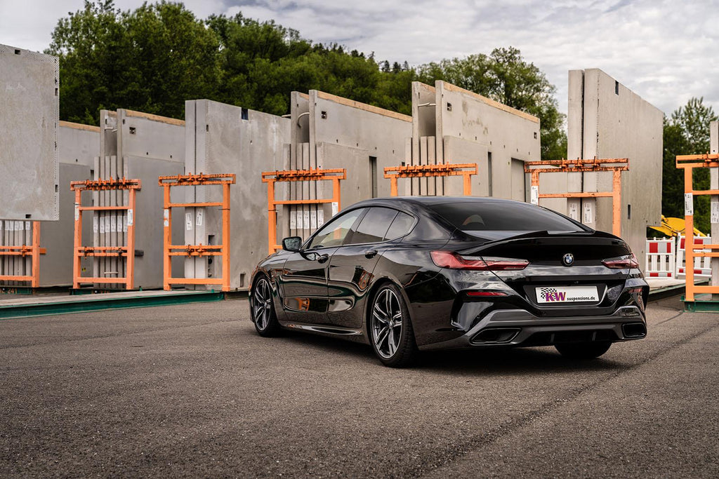 Assetto a ghiera KW V3 per BMW Serie 8 G14/G15/G16 (2018-) - auto di riferimento