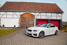 Carica l'immagine nel visualizzatore di Gallery, Assetto a ghiera KW V1 per BMW Serie 2 F22/F23 (2012-2021) - auto di riferimento