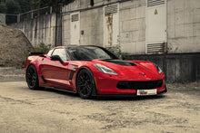 Carica l'immagine nel visualizzatore di Gallery, Assetto a ghiera KW V3 per Chevrolet Corvette C7 (2013-2019) - auto di riferimento