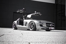 Carica l'immagine nel visualizzatore di Gallery, Assetto a ghiera KW V3 per Mercedes SLS AMG C197/R197 (2010-2014) - auto di riferimento