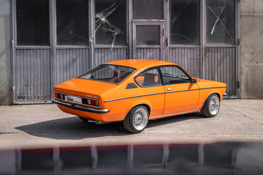 Assetto a ghiera KW V3 per Opel Kadett C (1973-1979) - auto di riferimento