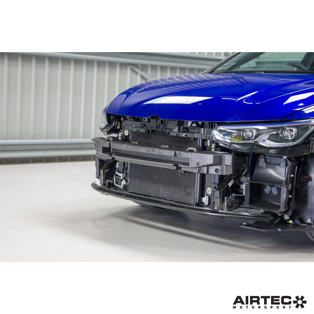 Aggiornamento intercooler AIRTEC Motorsport per motore 1.8 / 2.0 TSI EA888 Gen 4 - dal 2020 in poi - dettaglio 9