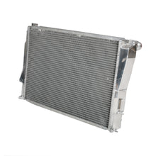 Carica l'immagine nel visualizzatore di Gallery, Pacco radiante a due ranghi del radiatore Cooling Solutions per BMW E46