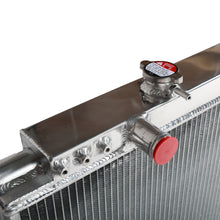 Carica l'immagine nel visualizzatore di Gallery, Dettaglio saldature TIG radiatore Cooling Solutions Toyota Supra MA70