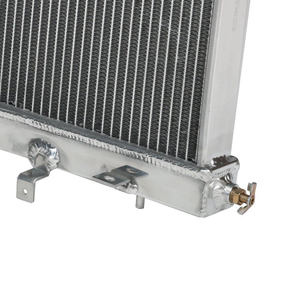Radiatore in alluminio Cooling Solutions Subaru Impreza STI GD vista laterale