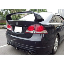 Carica l'immagine nel visualizzatore di Gallery, CarbonWorks Spoiler posteriore Mugen Style in carbonio per Honda Civic FD2 2005-2011 – cod. 119823 - foto 5