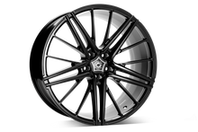 Carica l&#39;immagine nel visualizzatore di Gallery, Cerchio in Lega WRATH Wheels WF5 20x10 ET42 5x112 GLOSS BLACK