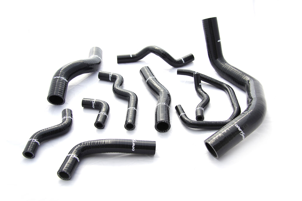 Dettaglio tubi in silicone Cooling Solutions per motore Nissan SR20DET Black Top
