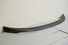 Carica l'immagine nel visualizzatore di Gallery, Alettone BMW F16 X6 14-17 Carbonio BMW F15 / F16