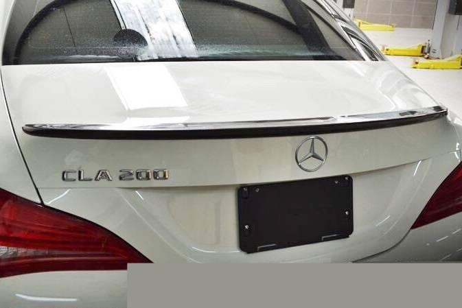 Alettone Mercedes W117 13-16 Carbonio Mercedes W117