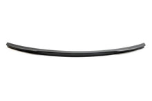 Carica l'immagine nel visualizzatore di Gallery, Alettone Mercedes W205 4 porte 2014-2019 Look V Carbonio Mercedes W205