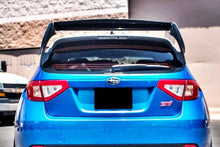 Carica l'immagine nel visualizzatore di Gallery, Alettone - Spoiler Subaru '08 WRX Flat Carbonio Subaru Impreza