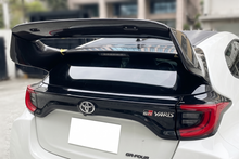 Carica l'immagine nel visualizzatore di Gallery, Alettone - Spoiler Toyota Yaris GR 2021 Carbonio Toyota Yaris