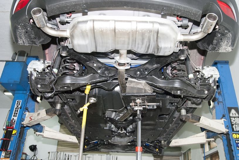 Barra antirollio posteriore Hardrace Mazda CX-5 e CX-9 AWD – 22 mm, 3 pezzi – foto 2