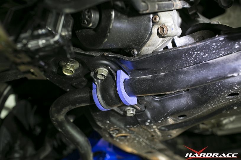 Boccole barra antirollio posteriore in termoplastico Hardrace Honda Civic MK8 Si USDM 17 mm – kit 2 pezzi – foto 2