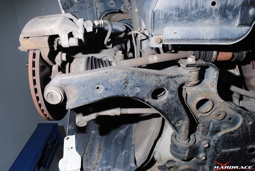Boccole per bracci inferiori anteriori Hardrace Mazda 3 MK1 BK e Mazda 5 CR e CW – 4 pezzi – foto 2