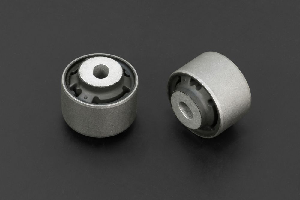 Boccole posteriori per bracci inferiori anteriori Hardrace Ford Fiesta MK7 e Mazda 2 DE – 2 pezzi – foto 1