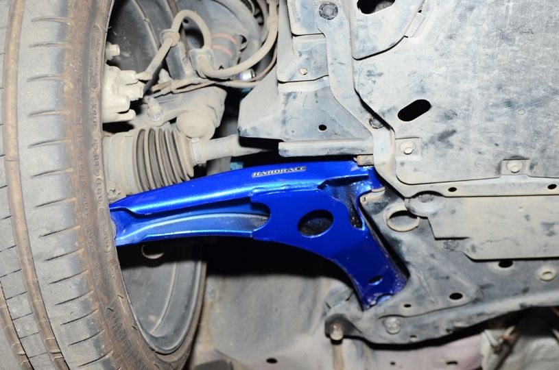 Bracci inferiori anteriori con boccole in gomma Hardrace Mitsubishi Lancer Outlander Eclipse Cross – 2 pezzi – foto 2