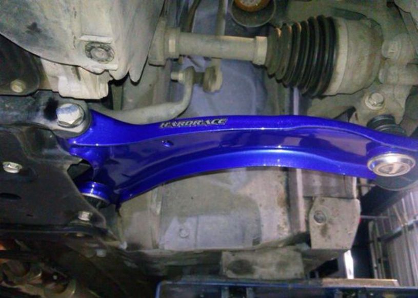 Bracci inferiori anteriori con testine Hardrace Nissan Sentra, Sylphy, Tiida, Versa, Cube e Livina – 2 pezzi – foto 2