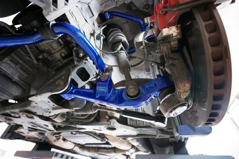 Bracci inferiori anteriori Hardrace Nissan 350Z, Skyline V35 e Infiniti G V35 – 2 pezzi – foto 2
