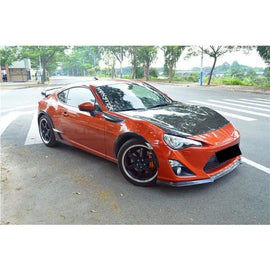 Lip anteriore in carbonio CarbonWorks per Toyota GT86 pre-restyling - immagine 2