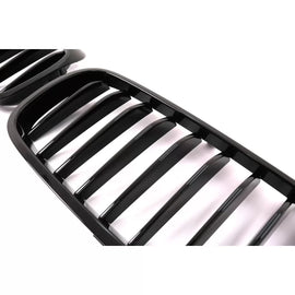 Griglie anteriori a doppio rene per BMW Serie 5 G30 G31 berlina Touring (2017-2019) nere lucide